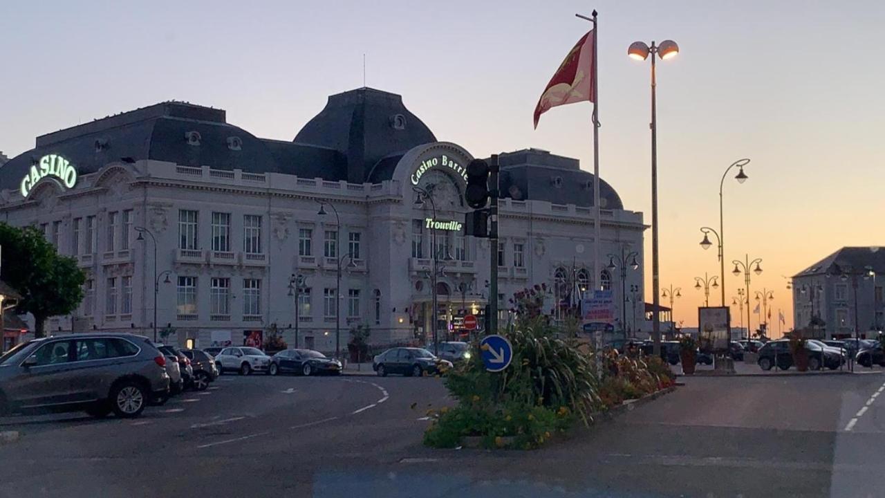 La Digue 45 Rue Des Lais De Mer Bénerville-sur-Mer Exterior photo