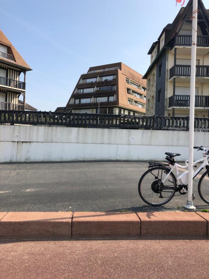 La Digue 45 Rue Des Lais De Mer Bénerville-sur-Mer Exterior photo